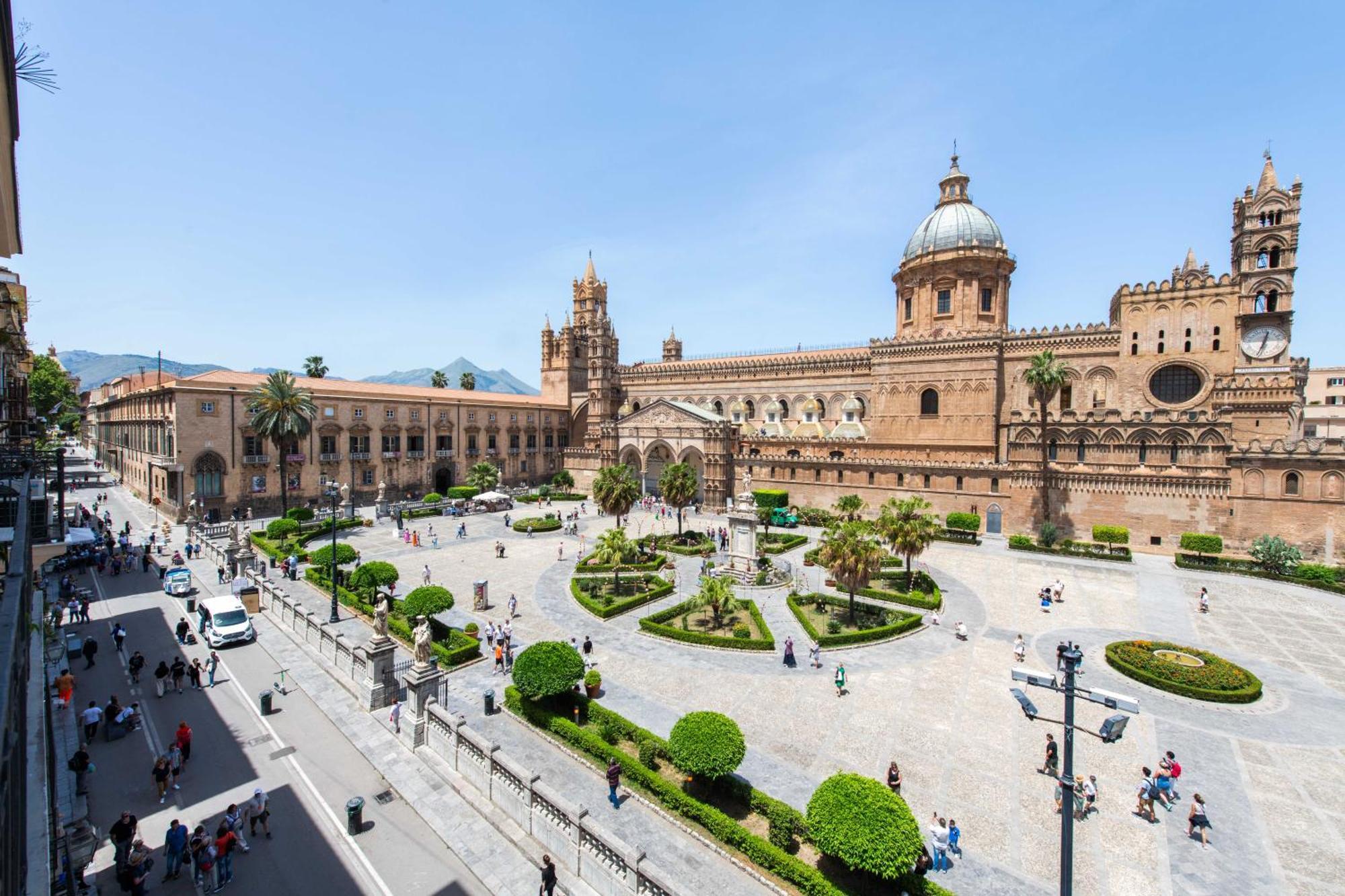 Cathedral View Apartments Palermo Exterior photo