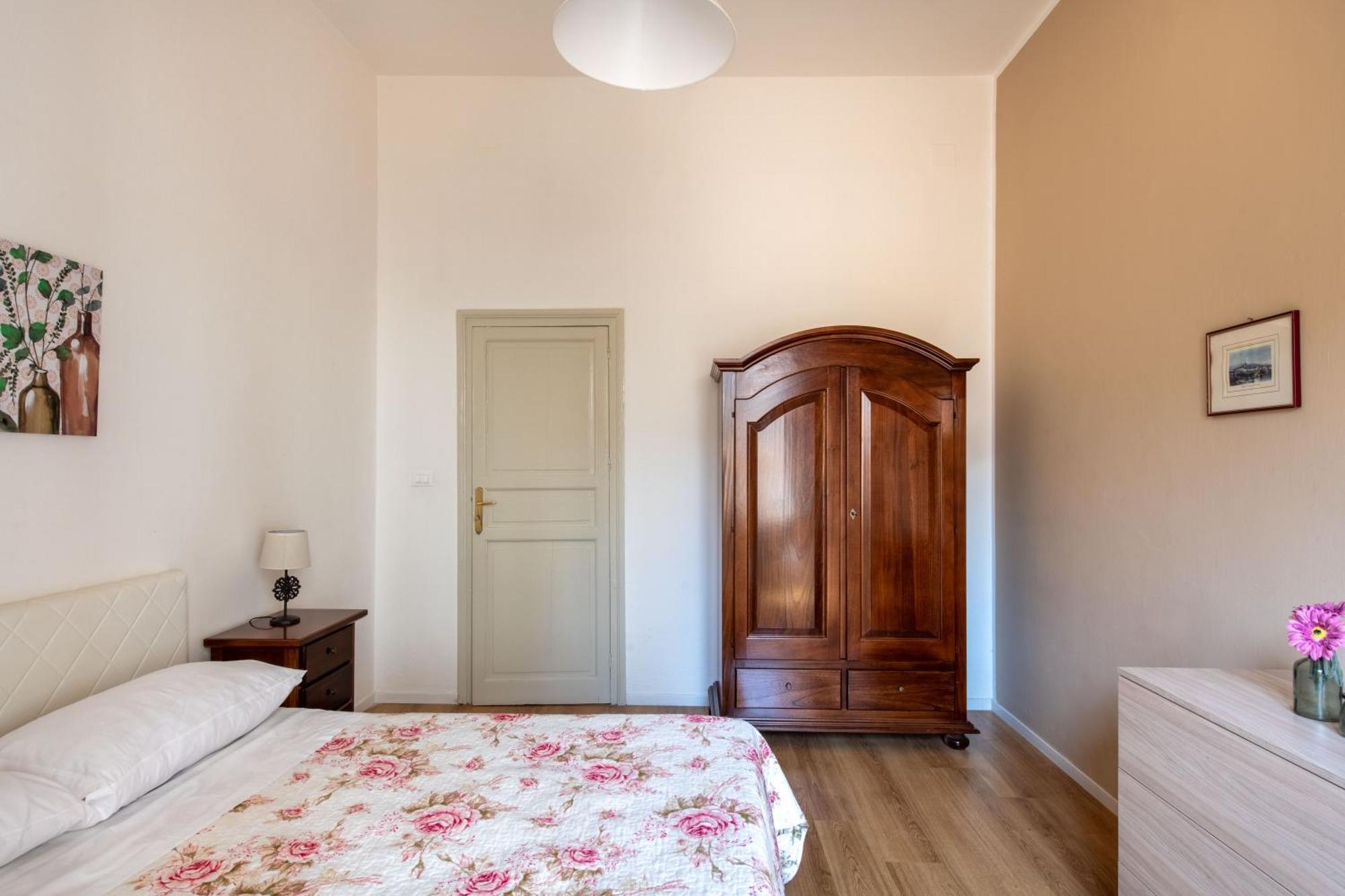 Cathedral View Apartments Palermo Exterior photo